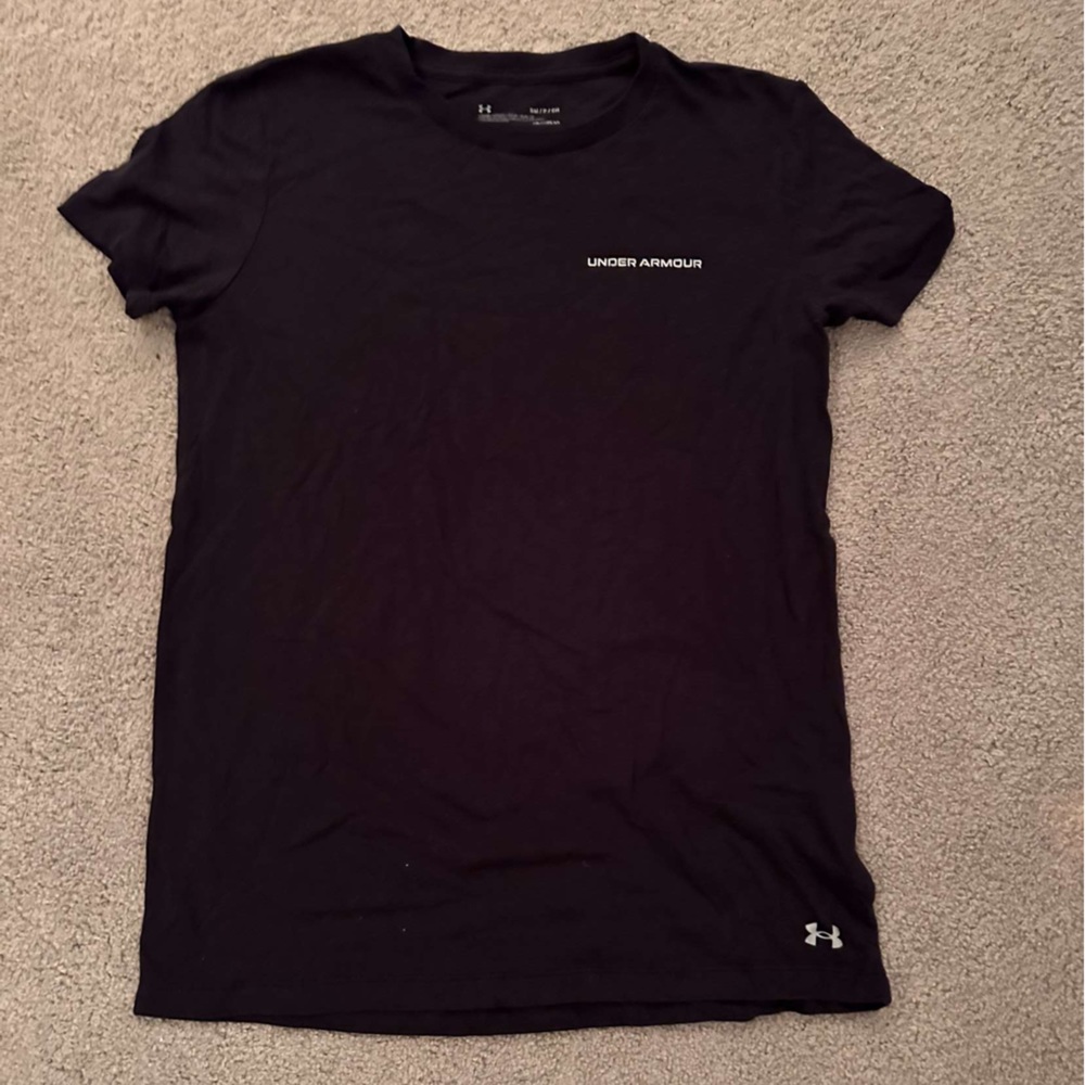 Black t-shirt